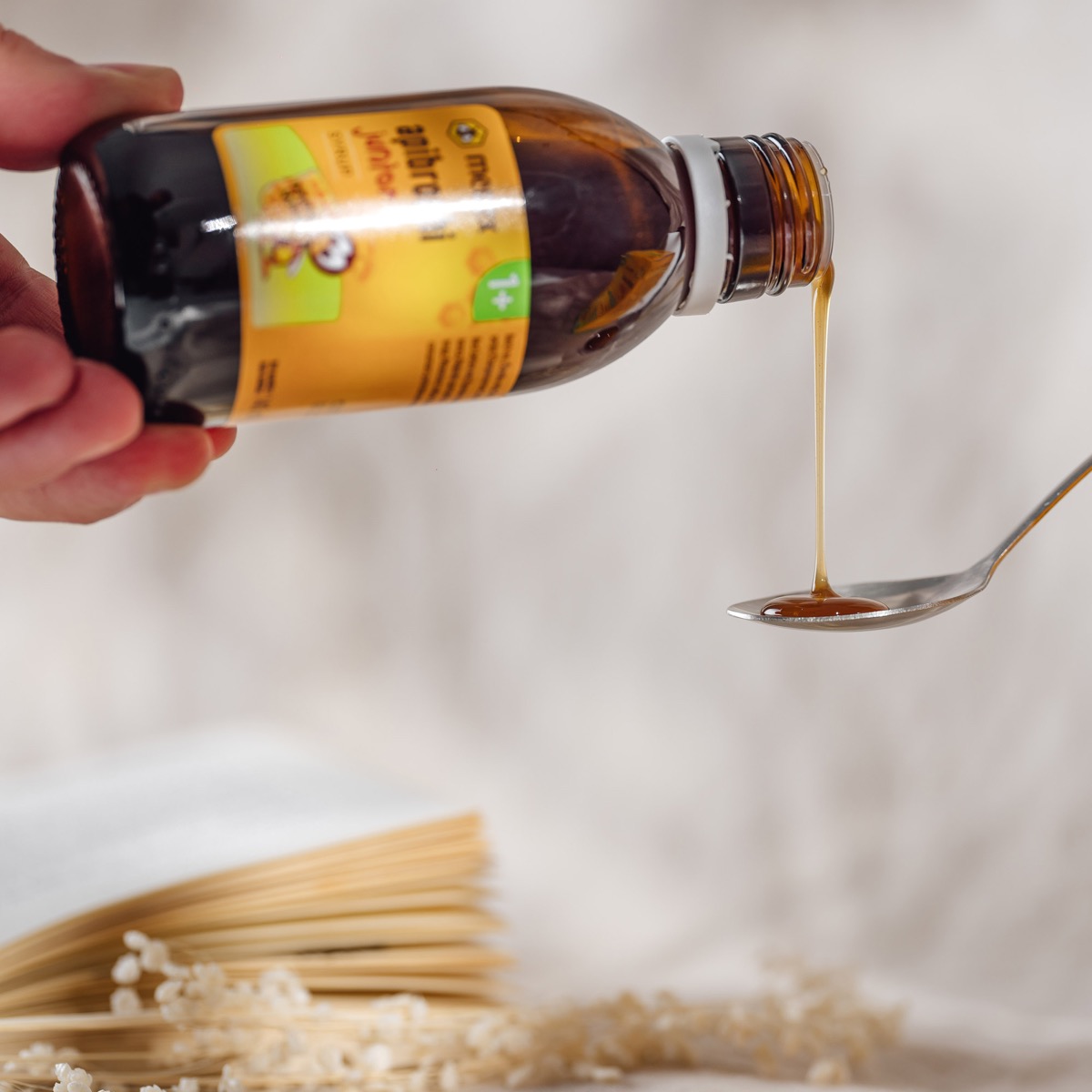 32480_Apibronhi_junior_sirup_V3